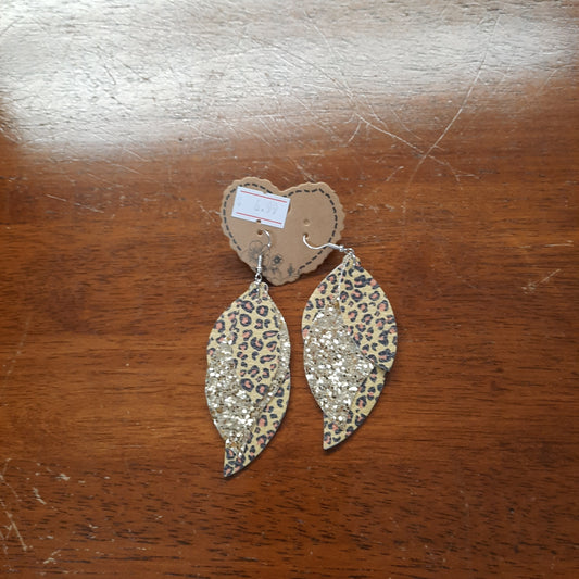 Leopard glitter dangle earrings