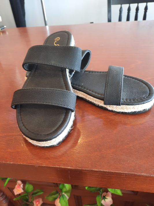 Low wedge flatform sandal