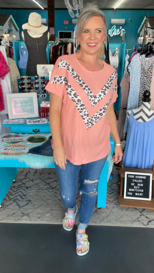 Leopard V Waffle Tee