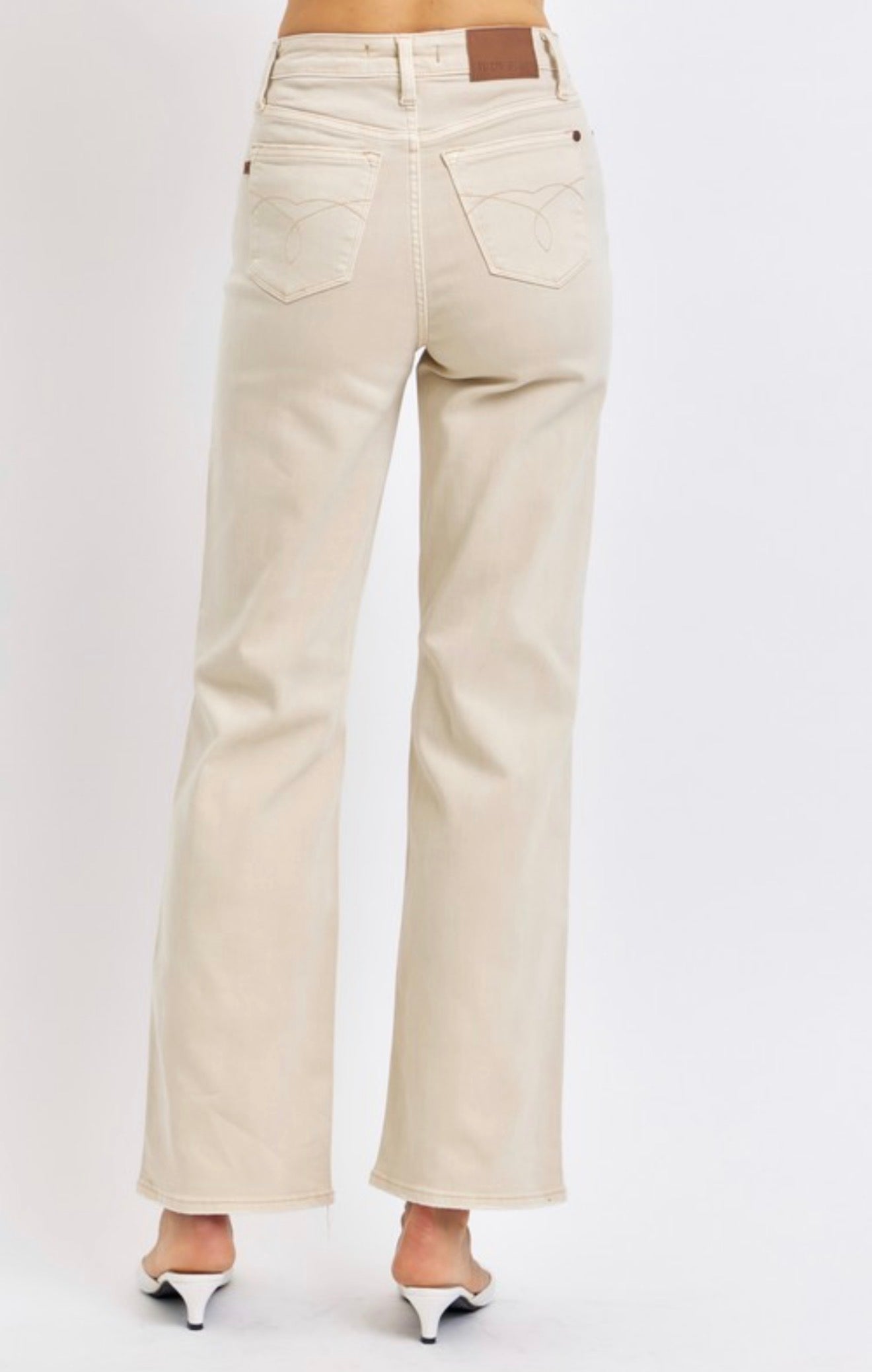 Judy Blue 90’s Straight Jeans