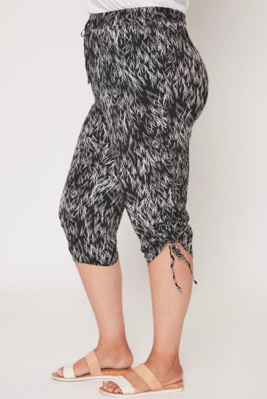Wheat Print Capris-Plus