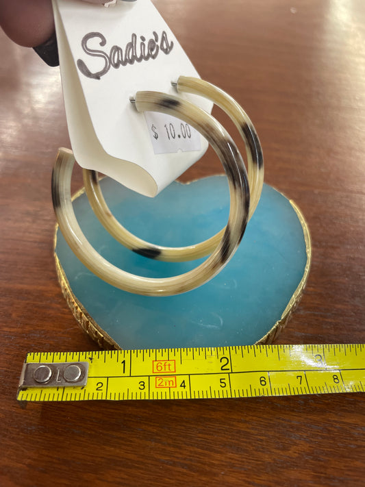 Tortoise Shell Hoops