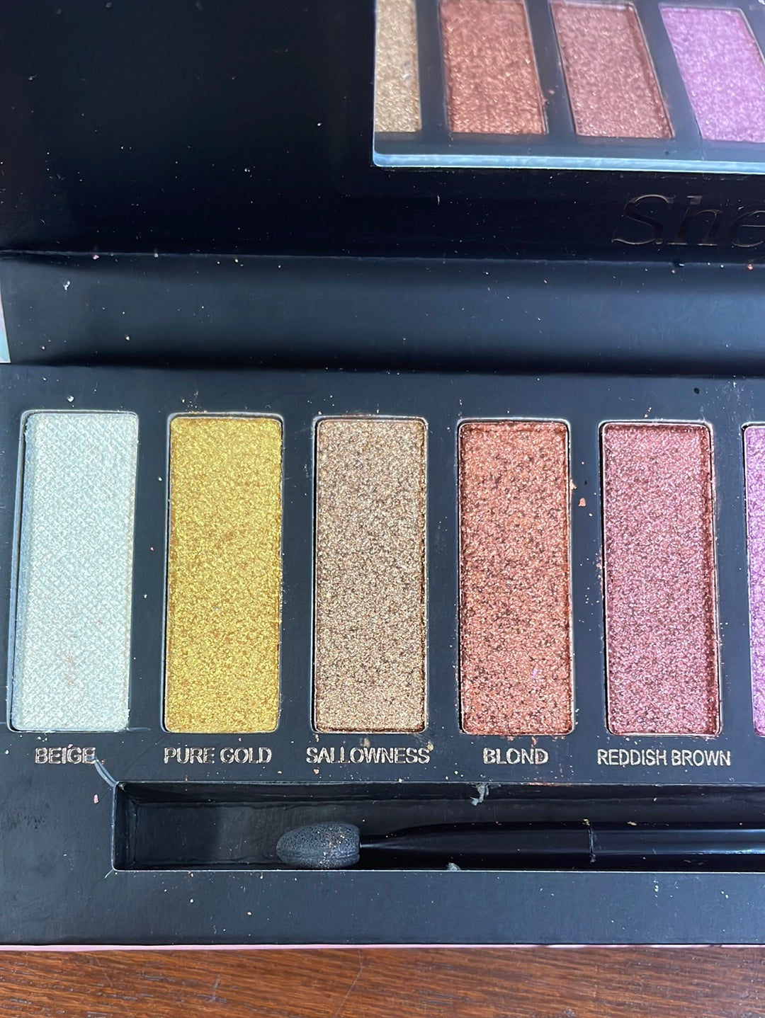 Metallic Eyeshadow Palette