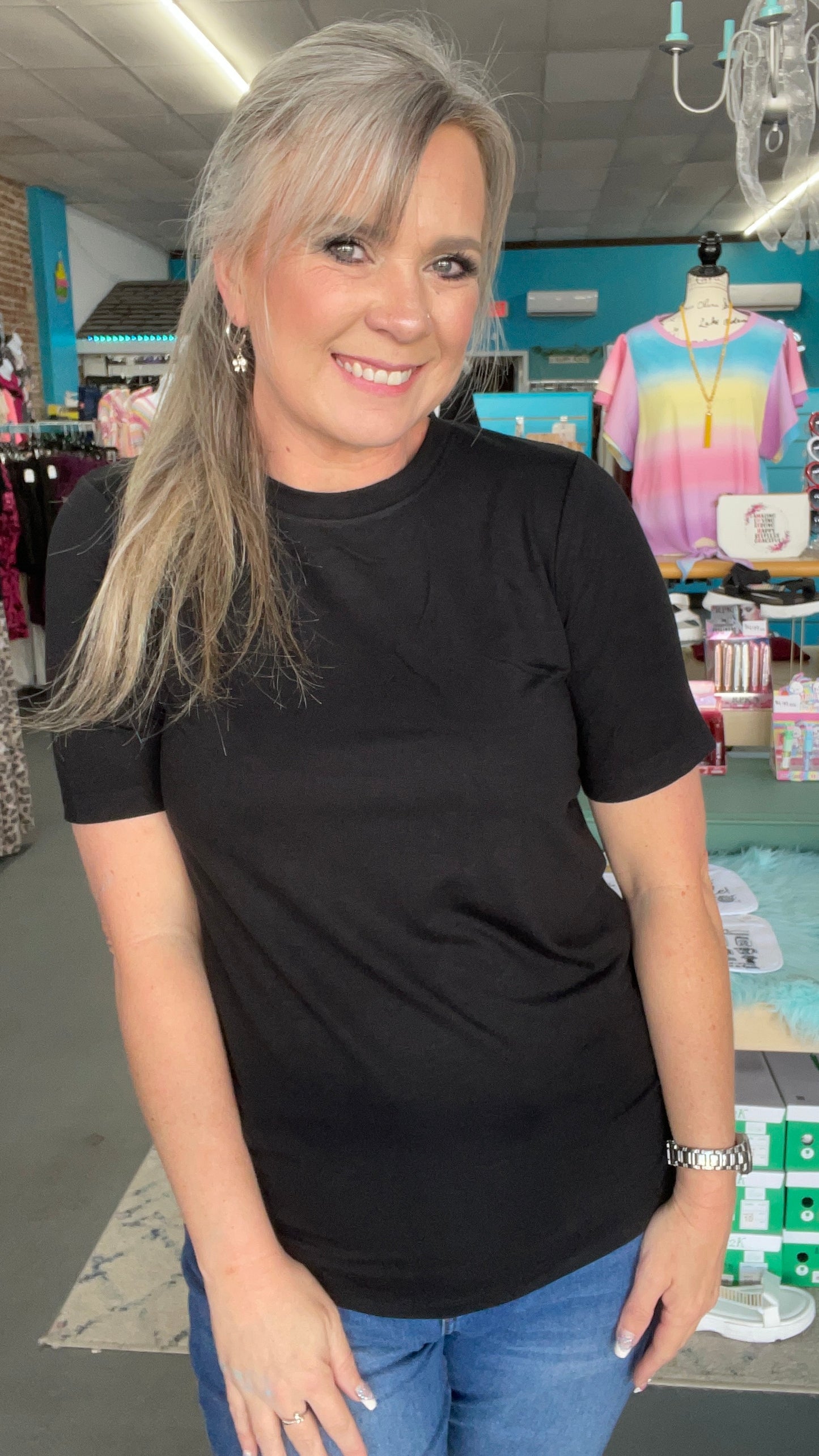 Basic Crew Neck Tee