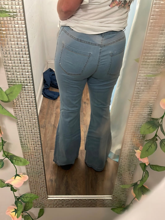 Lightwash Flare Jeans