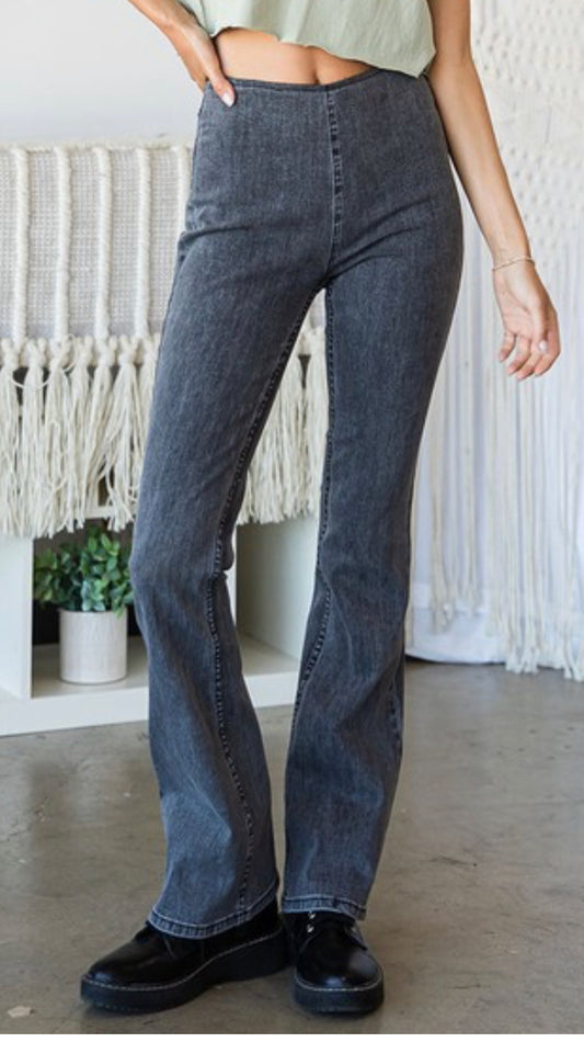 Washed Black Pullon Flare Jeans