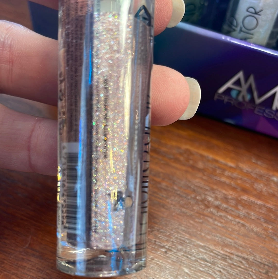 Liquid Diamond Illuminator