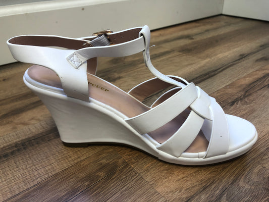 White Wedges