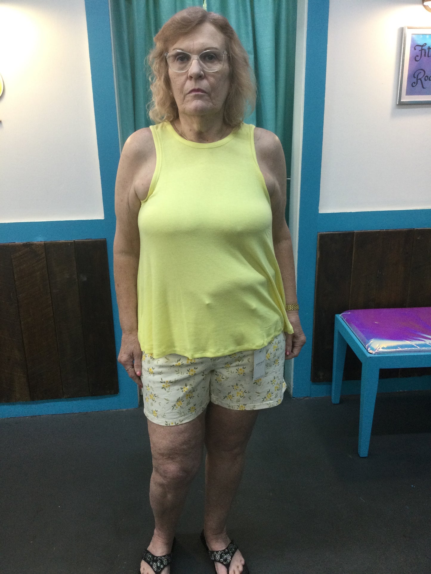 Solid ribbed tank