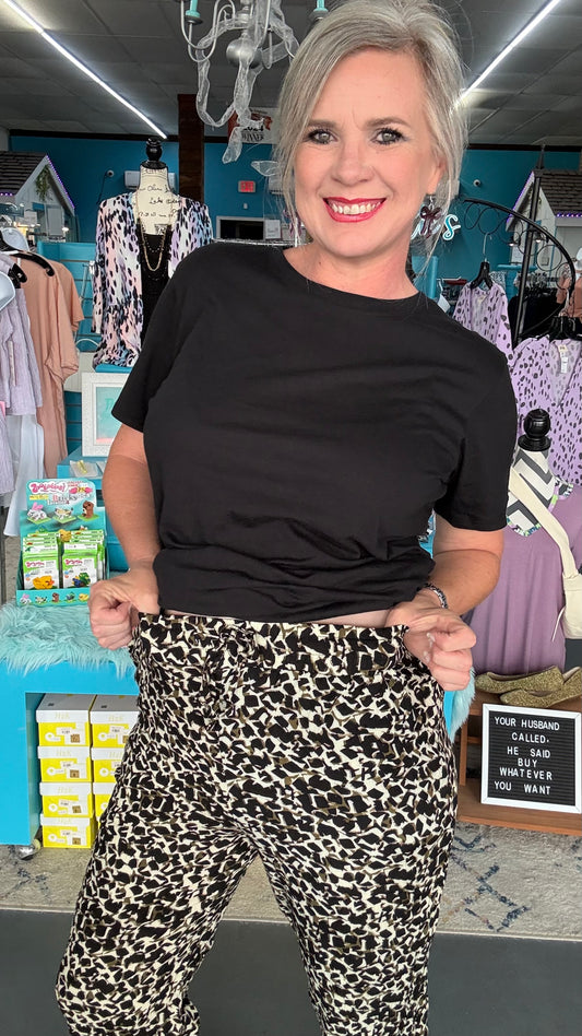 Cobblestone Print Capris