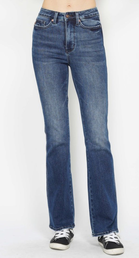 Judy Blue Bootcut-Short