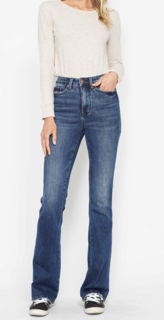 Judy Blue Bootcut-Short